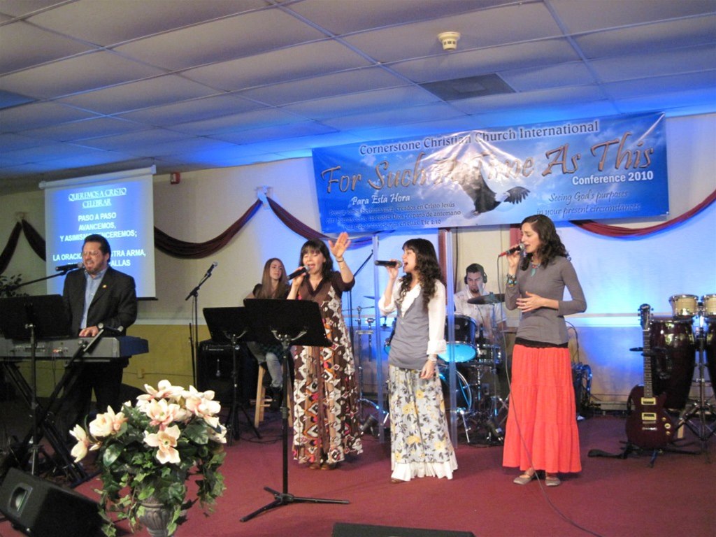 2010 05 02 05 28 Miami Convention 19