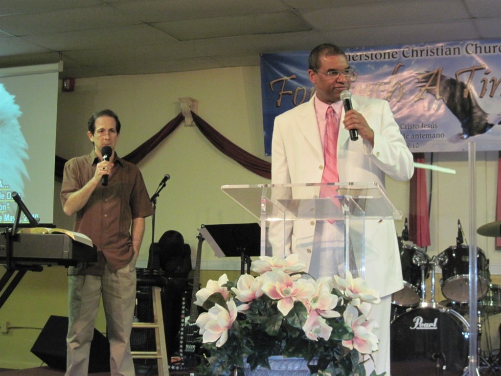 2010 05 02 05 28 Miami Convention 33