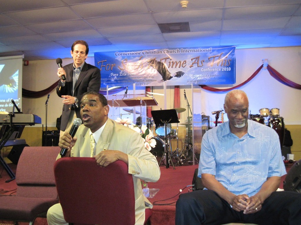 2010 05 02 05 28 Miami Convention 43